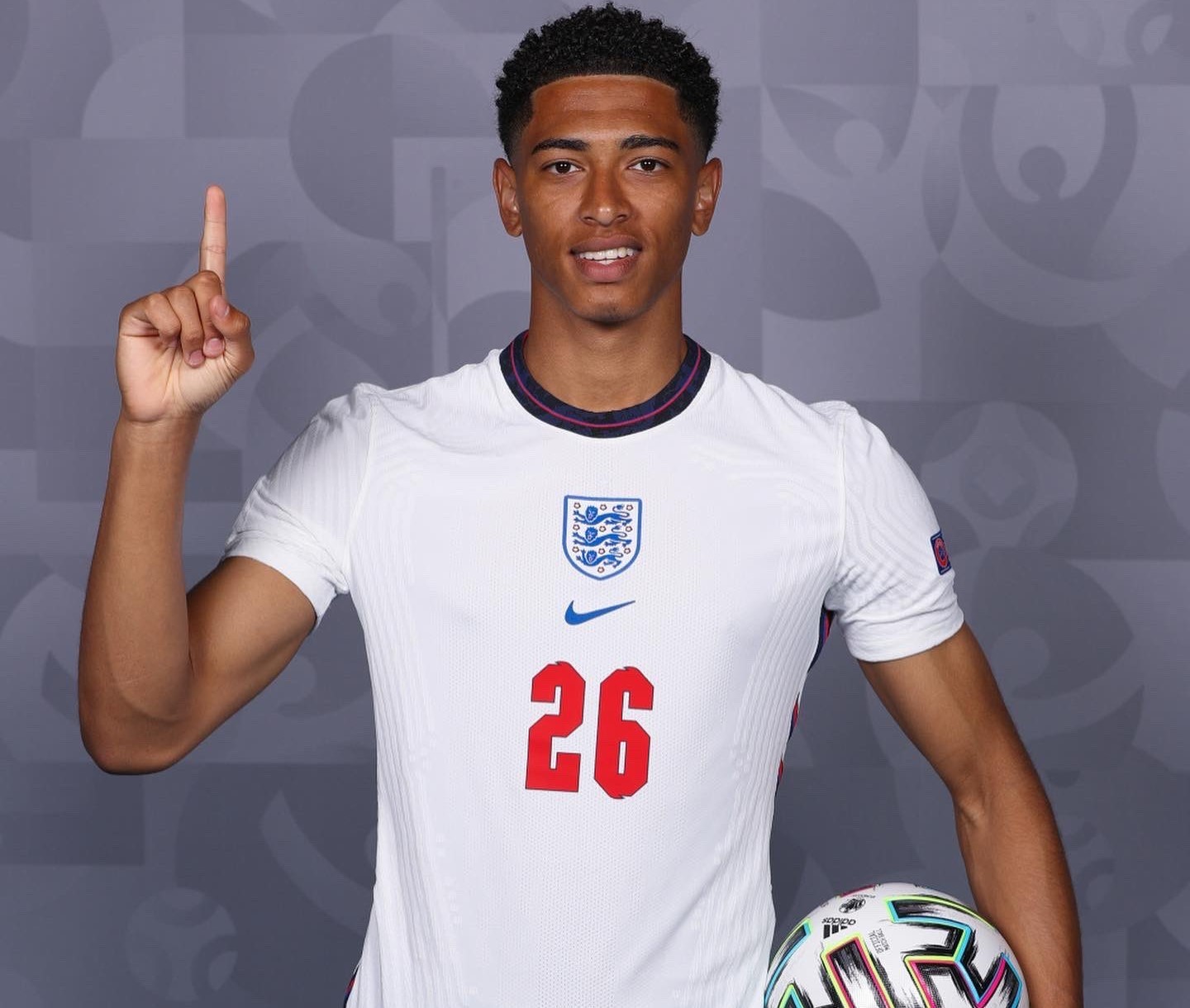 这场球，可能改变球队命运（关键一战，或改写球队命运）