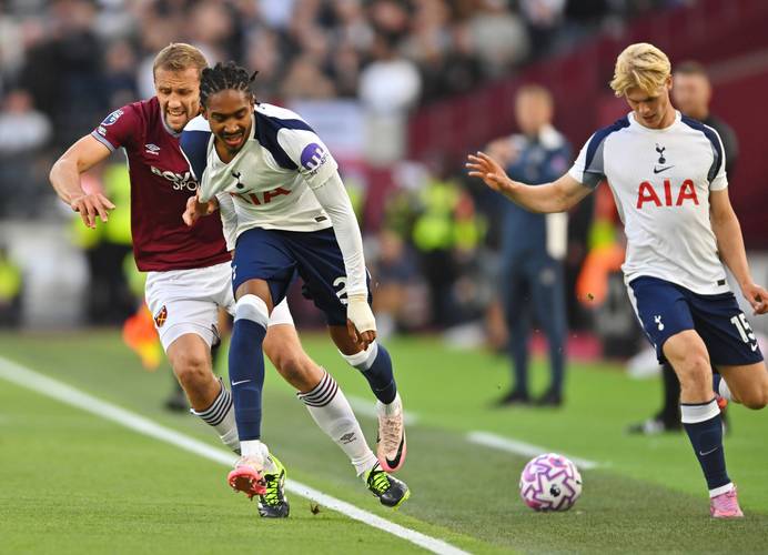 NBA球员交易动态及球队影响（NBA球员交易动向与球队连锁反应）