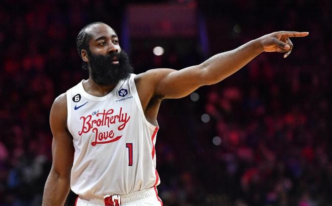 中超联赛总结：积分榜前三分析,（中超赛季回顾：榜单前三深度解析）