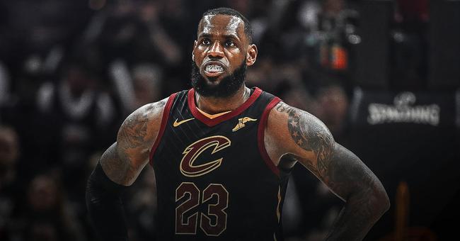 赛季得分新高！怀特全场投篮21中12，得到30分7板9助（状态火热！怀特21投12中轰下30分7板9助，刷新赛季得分新高）